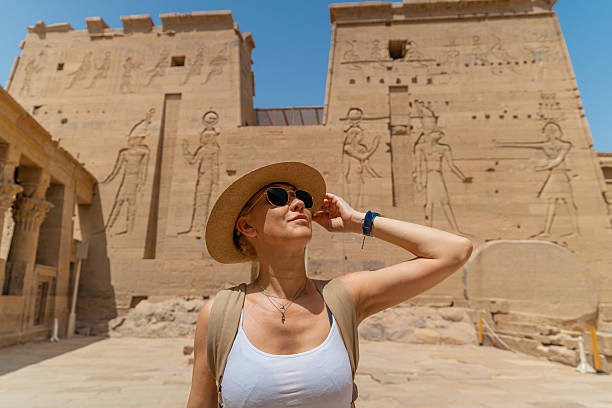 Egypt Luxury tour featuring Cairo pyramids, Nile Cruise, and Luxor temples