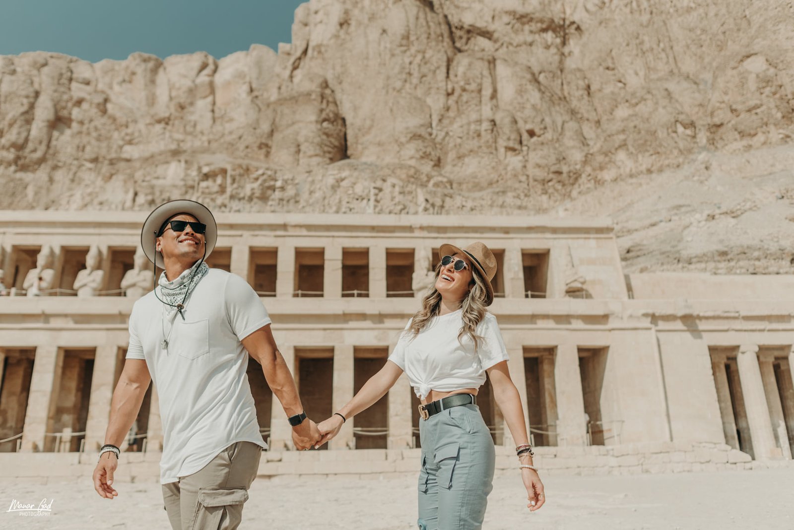 Egypt Budget Tour: 15-Day Egypt Tour Package – 15-day Egypt tour visiting Cairo pyramids, Alexandria landmarks, and a Nile cruise between Luxor and Aswan