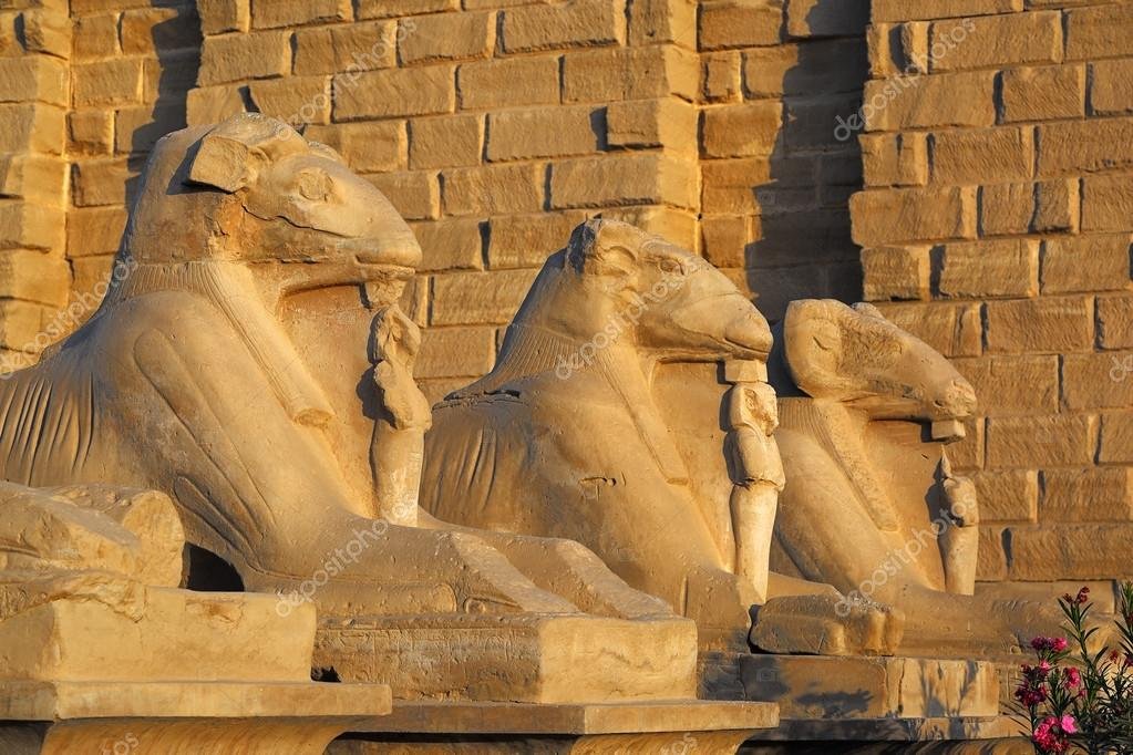 Egypt Budget tour showing a Nile cruise boat and the Cairo Pyramids.