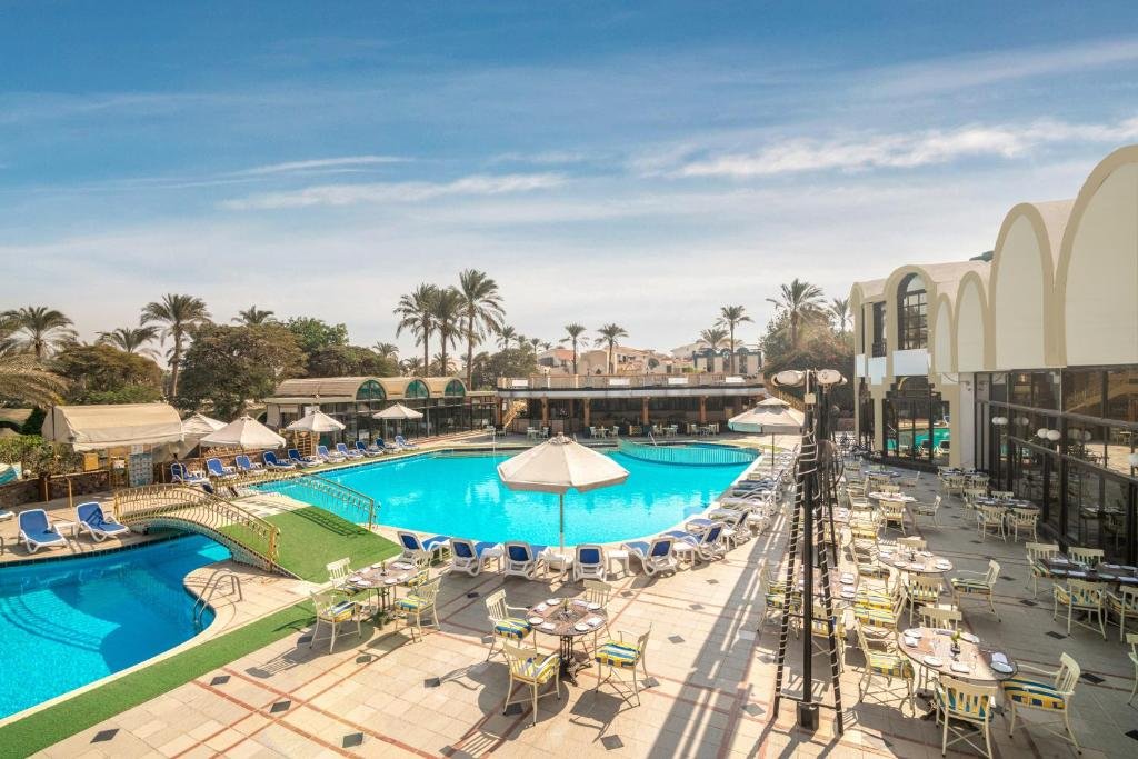 Jaz Pyramids Resort in Cairo with views near the Giza Pyramids and luxury hotel facilities