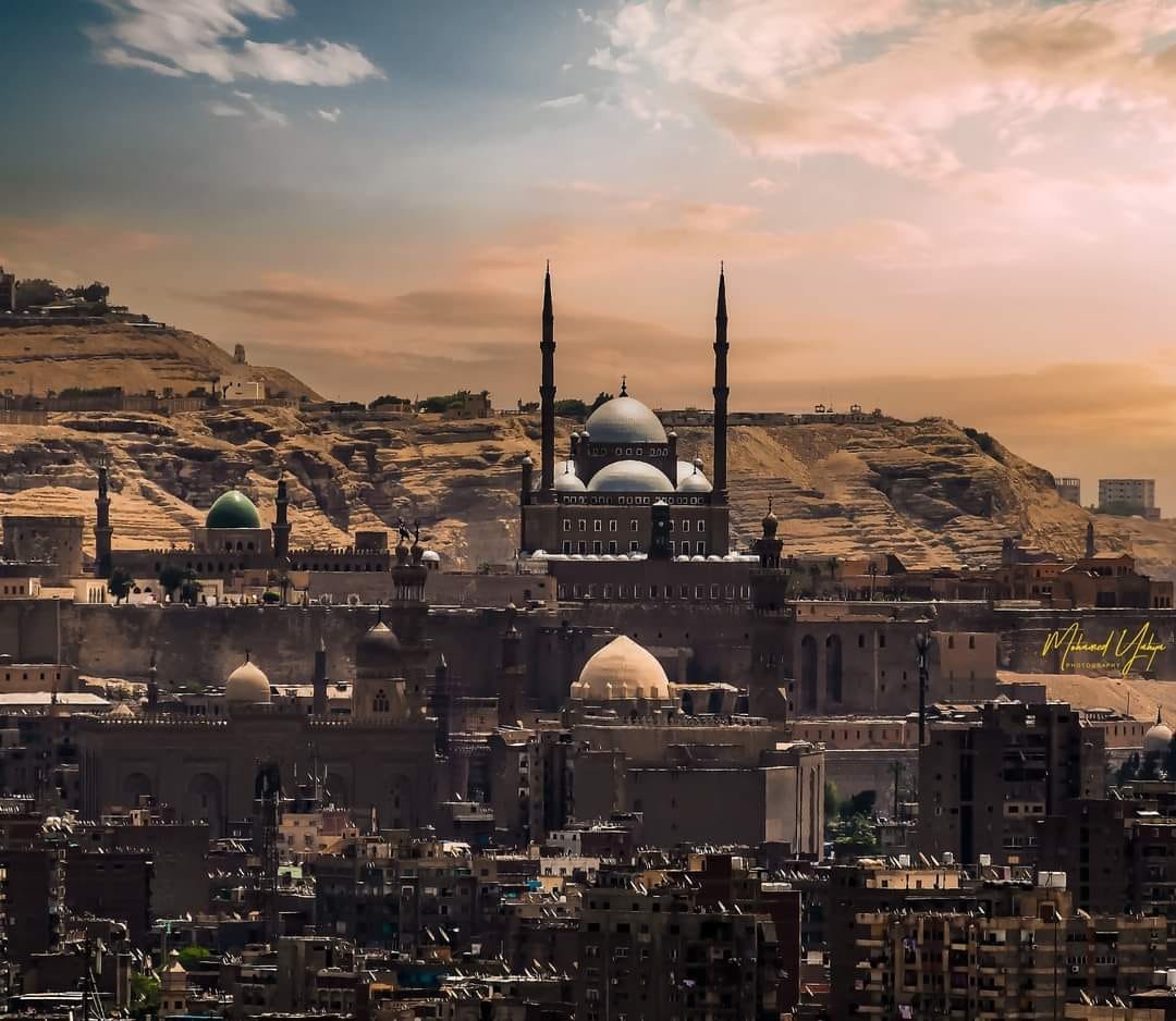 Luxury 10-day Egypt tour exploring Cairo, Alexandria, and Fayoum with pyramids, museums, ancient landmarks, and Mediterranean coast views