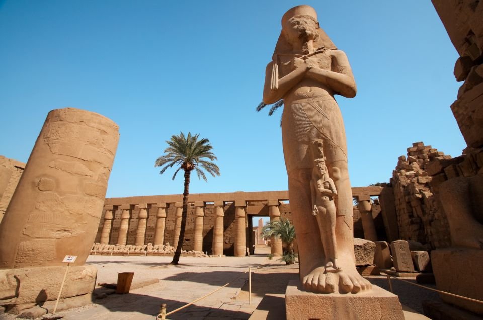 9-day luxury Egypt tour featuring Cairo highlights and a 4-night Nile Cruise along the Nile River